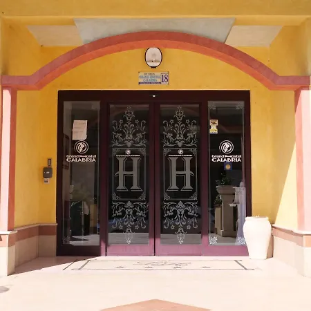 Grand Hostel Calabria-2